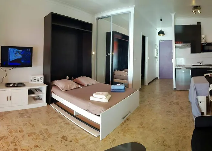 Sudio Bord De Apartment